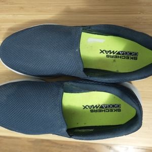 Sketchers ladies shoes